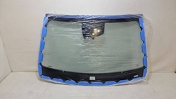 Новая стекло лобовое передняя mercedes e-klasa w214 a2146703200 фото №1