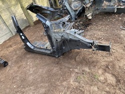 Hyundai ix35 2.0 порог четверть правая лонжерон фото №1