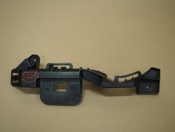 Крепление держатель бампера правый зад opel adam фото №1