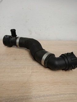 Труба воды штуцер audi q7 2 ii рестайлинг 4m0122293g 4m0122291b фото №1