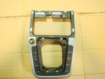 Рамка захист тунелю vw passat b8 3g1864263 фото №1