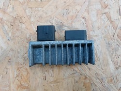 Renault master iii iv 20/24r реле свічок розжарювання 271202380r оригінал фото №1