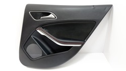 Mercedes gla w156 оббивка боковина двері праві зад фото №1