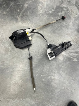 Замок доводчик двері лівий перед a8 s8 d4 оригінал фото №1