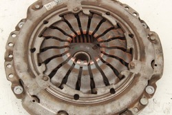Зчеплення колесо диск притиск 302057404r фото №1