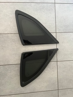 Hyundai tucson - скло кузовна ліва права фото №1