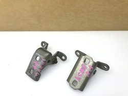 Insignia a петля петлі двері праві перед фото №1