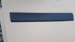 Opel crossland x ліва планка двері перед 2016r фото №1