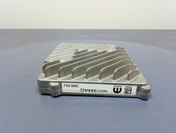 Chrysler pacifica ii 16- підсилювач радіо 68207344ag фото №1