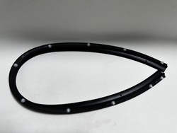 Ford focus mk4 прокладка нижняя дверь перед 2206968 фото №1