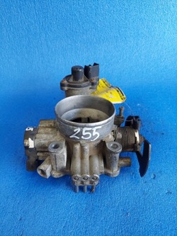 Дроссельная заслонка colt 1.3 b 5ye фото №1