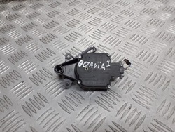 Двигунчик нагрівача skoda octavia i 1j0907511 фото №1