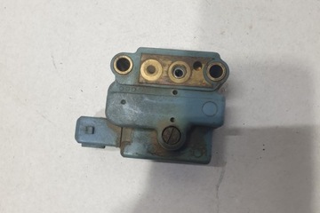 Датчик насоса топлива audi 100 avant 4a, c4 2437020005 1990 фото №1