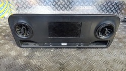 Радио экран дисплей sprinter 907 a9108270600 номер m529 фото №1