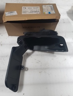 Audi q2 механізм заливання пального 81a809906a фото №1