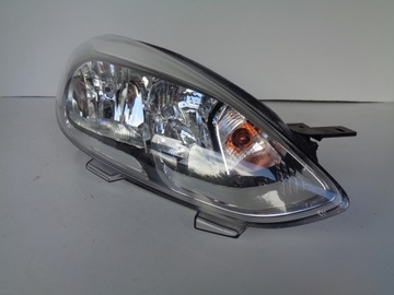 Лампа права фара ford fiesta mk8 17- фото №1