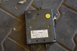 Vw passat b6 модуль блютуз 3c0035729f фото №1