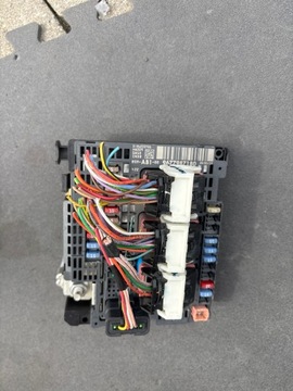 Bsm ab1 коробка предохранителей citroen c4 ii ds4 9677987180 фото №1