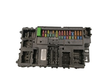 Ford fusion mk5 us гібрид коробка запобіжників фото №1