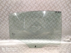 Скло двері праві зад opel insignia a hb sedan фото №1