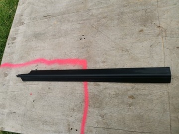 Mercedes w207 накладка планка порогова a2076860436 фото №1