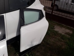 Renault clio iv дверь зад задние хром 12- hb фото №1