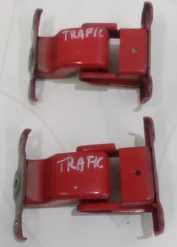 Trafic 2 ii vivaro a primastar петлі двері зад 312304k 66379 фото №1