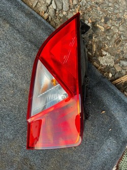 Лампа праві зад seat mii 5d eu фото №1