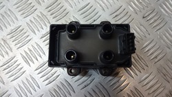 Катушка зажигания renault clio ii 1.2 7700837701 фото №1