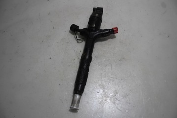 Форсунка інжектор toyota corolla verso e120 2.0d4d фото №1