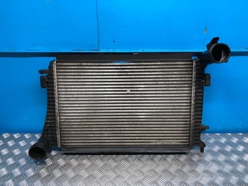 Vw passat b6 2,0 tdi інтеркулер радіаторів 3c0145803e фото №1