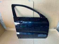 Volvo xc60 ii 2 17r- двері праві передні перед фото №1