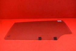 Скло бокова ліва зад задня peugeot 5008 1 i 09-13 фото №1