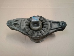 Подушка двигуна ліва maserati levante рестайлінг фото №1