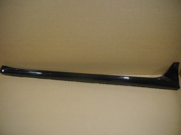 Audi rs4 b9 планка порогова ліва 8w9853855c фото №1