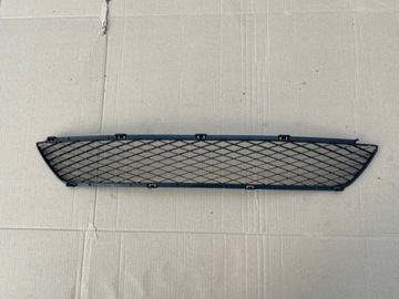 Mazda 6 решётка средняя бампера перед фото №1