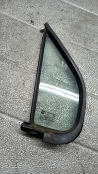 Стекло правая перед треугольник opel agila 1.2b 02r hb фото №1