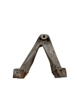 Лапи двигуна кріплення праві ford mustang 4.0 v6 фото №1