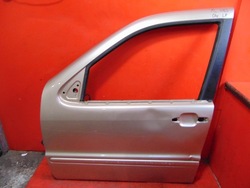 Mercedes ml w163 двері ліві перед передні 693 693u фото №1