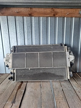 Комплект радіатор вентилятор volkswagen vw t6 2.0 d 7e0121207d фото №1