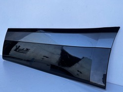 Планка двері ліва зад range rover velar фото №1