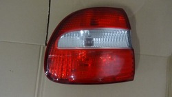 Volvo v40 рестайлинг лампа левый зад фото №1