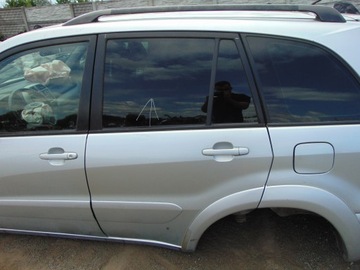 Дверь левая зад задние toyota rav4 ii 1d4 фото №1
