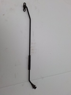 Kia carens iv стержень провод поддержка капота фото №1