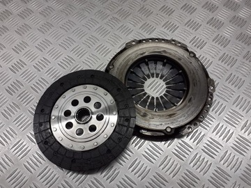 Прижим сцепления з диск toyota avensis t25 2.0 d4d фото №1