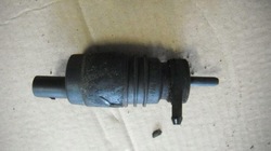 Audi a8 d3 02-09 моторчик помпа омывателя фото №1