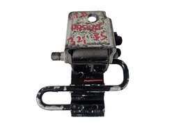 Volkswagen passat b5 петля двері лівий зад задній нижній 3b4833411d фото №1