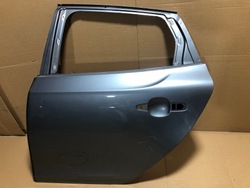 Двері volvo v40 ліві зад фото №1