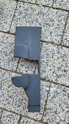 Ford courier рестайлінг заглушка петля праві зад фото №1