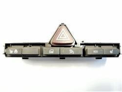 Панель світла аварійних 13323699 uj opel corsa d фото №1